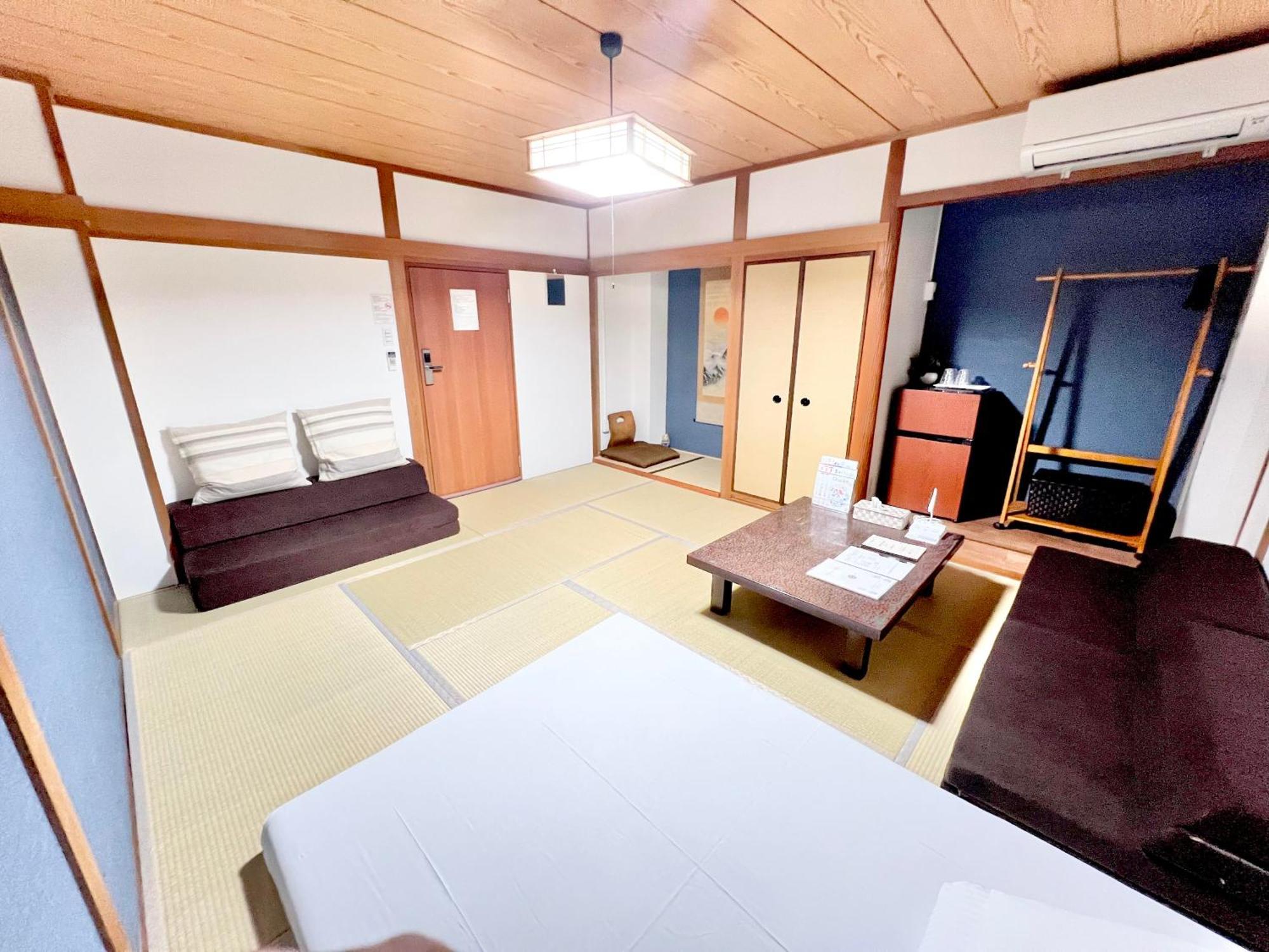 関空直行,駅3分一軒家guesthouse017大阪,3線利用,難波,心斎橋,道頓堀直行10分,奈良,Usj直行30分 Kamer foto